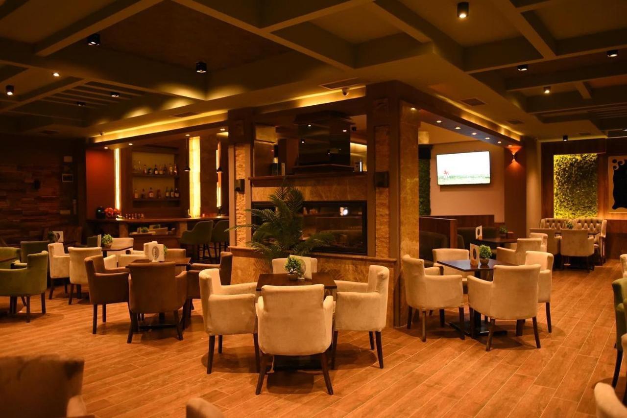 Griffon Bar Food Apartments Στρούγκα Εξωτερικό φωτογραφία