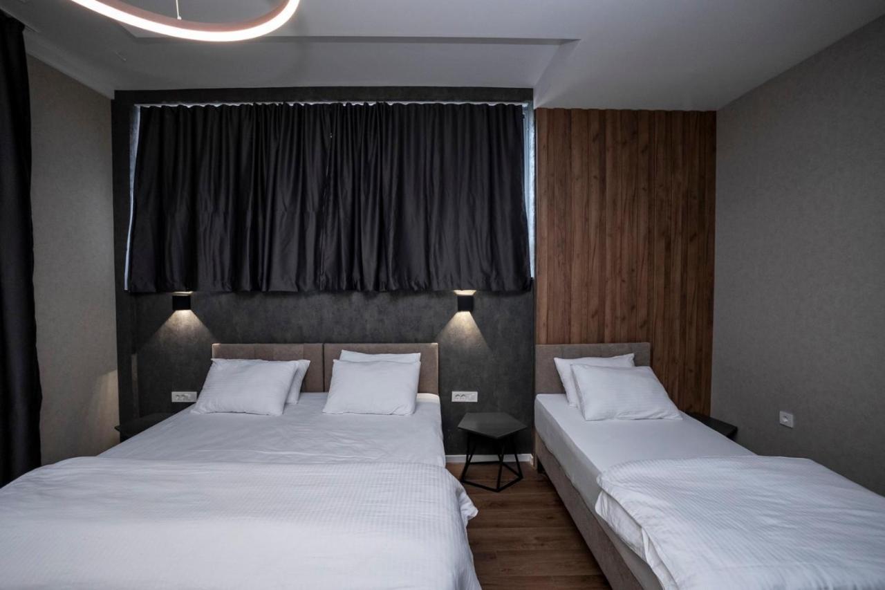 Griffon Bar Food Apartments Στρούγκα Εξωτερικό φωτογραφία