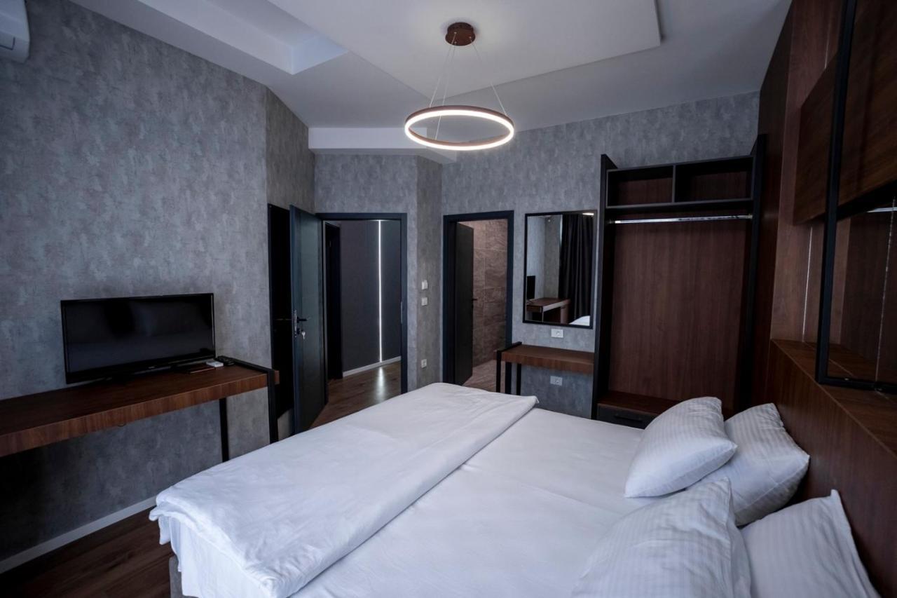 Griffon Bar Food Apartments Στρούγκα Εξωτερικό φωτογραφία